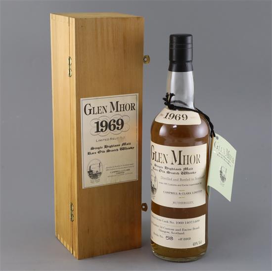 A bottle of Glen Mhor 1969 single Highland malt whisky, no. 518 off 2265, in wooden presentation case